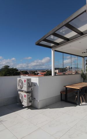 Apartamento à venda com 100m², 2 quartos e 1 vagaÁrea Gourmet