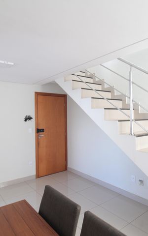 Apartamento à venda com 100m², 2 quartos e 1 vagaSala