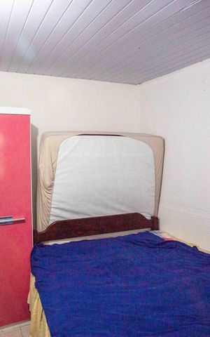 Casa à venda com 650m², 1 quarto e 10 vagasSuíte