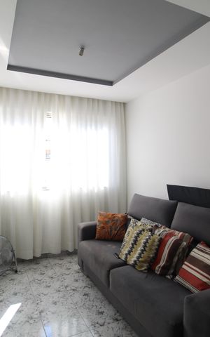 Apartamento à venda com 50m², 2 quartos e 2 vagasSala