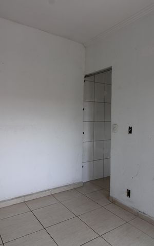 Casa à venda com 260m², 3 quartos e 2 vagassala casa 2