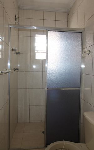 Casa à venda com 260m², 3 quartos e 2 vagasbanheiro casa 2