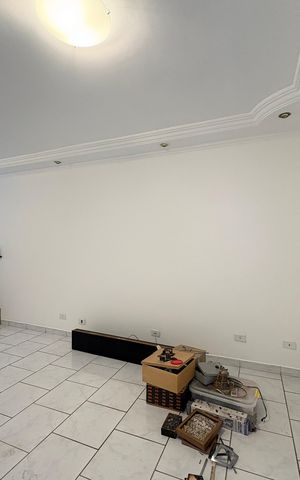 Casa à venda com 355m², 3 quartos e 4 vagas Casa à venda com 355m², 3 quartos e 4 vagasSala