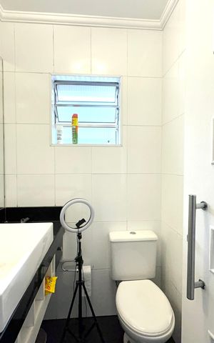 Casa à venda com 355m², 3 quartos e 4 vagas Casa à venda com 355m², 3 quartos e 4 vagasLavabo