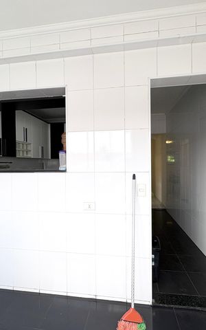 Casa à venda com 355m², 3 quartos e 4 vagas Casa à venda com 355m², 3 quartos e 4 vagasÁrea de Serviço