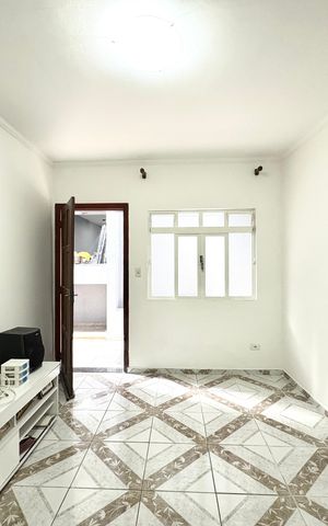 Casa à venda com 355m², 3 quartos e 4 vagas Casa à venda com 355m², 3 quartos e 4 vagasSala da Edícula