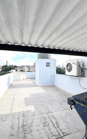 Casa à venda com 355m², 3 quartos e 4 vagas Casa à venda com 355m², 3 quartos e 4 vagasTerraço