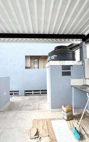Casa à venda com 355m², 3 quartos e 4 vagas Casa à venda com 355m², 3 quartos e 4 vagasÁrea comum