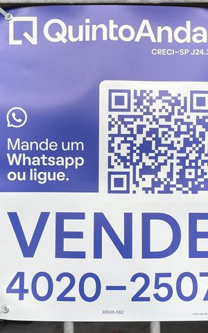 Casa à venda com 400m², 2 quartos e 2 vagas Casa à venda com 400m², 2 quartos e 2 vagasPlaca