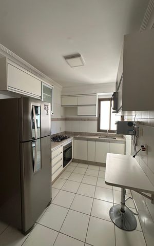 Apartamento à venda com 88m², 3 quartos e 3 vagas Apartamento à venda com 88m², 3 quartos e 3 vagasCozinha