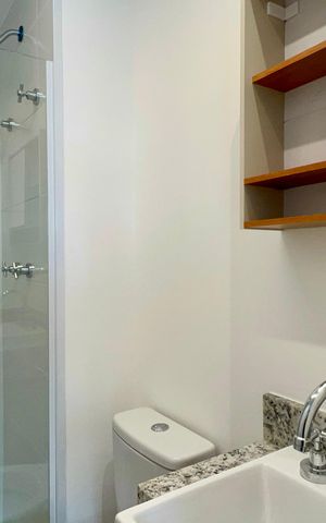 Studio para alugar com 26m², 1 quarto e sem vaga Studio para alugar com 26m², 1 quarto e sem vagaBanheiro