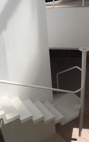 Apartamento à venda com 642m², 3 quartos e 6 vagas Apartamento à venda com 642m², 3 quartos e 6 vagasCorredor