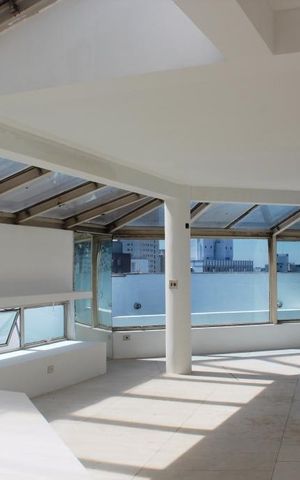 Apartamento à venda com 642m², 3 quartos e 6 vagas Apartamento à venda com 642m², 3 quartos e 6 vagasÁrea comum