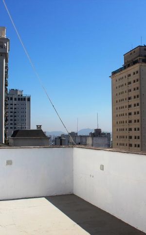 Apartamento à venda com 642m², 3 quartos e 6 vagas Apartamento à venda com 642m², 3 quartos e 6 vagasÁrea comum