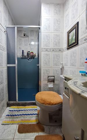 Apartamento à venda com 48m², 2 quartos e 1 vaga Apartamento à venda com 48m², 2 quartos e 1 vagaBanheiro