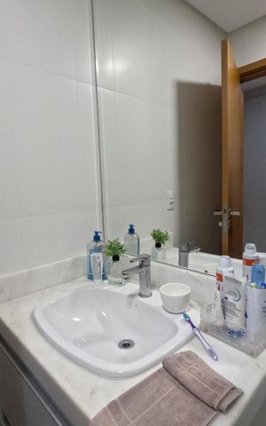 Apartamento para alugar com 128m², 3 quartos e 2 vagasBanheira da Suíte 2
