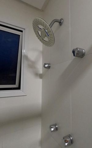 Apartamento para alugar com 128m², 3 quartos e 2 vagasBanheira da Suíte 2