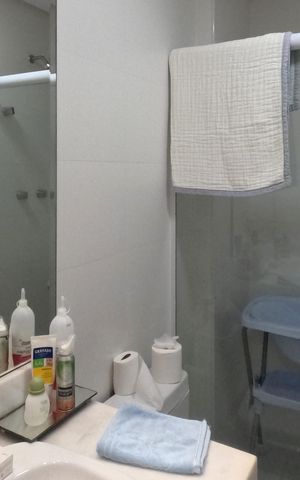 Apartamento para alugar com 128m², 3 quartos e 2 vagasBanheira da Suíte 1