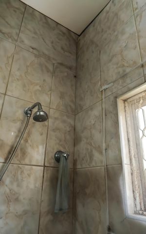 Casa à venda com 250m², 3 quartos e 2 vagasBanheiro Social