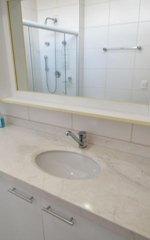 Apartamento para alugar com 224m², 4 quartos e 2 vagasBanheiro Social