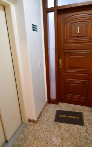 Apartamento para alugar com 224m², 4 quartos e 2 vagasHall de entrada