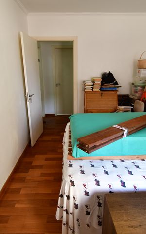 Apartamento para alugar com 224m², 4 quartos e 2 vagasQuarto 2