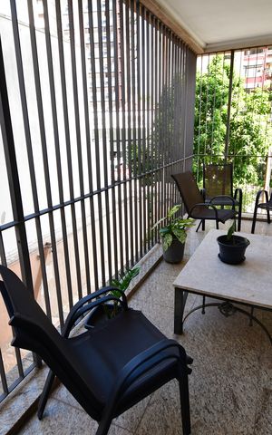 Apartamento para alugar com 224m², 4 quartos e 2 vagasVaranda da Sala
