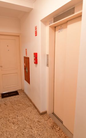 Apartamento para alugar com 224m², 4 quartos e 2 vagasHall de entrada