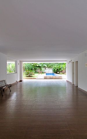 Apartamento à venda com 31m², 1 quarto e 1 vaga Apartamento à venda com 31m², 1 quarto e 1 vagaÁrea comum