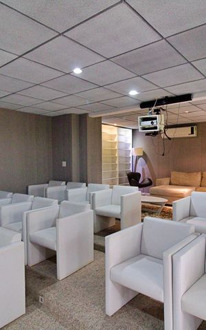 Apartamento à venda com 31m², 1 quarto e 1 vaga Apartamento à venda com 31m², 1 quarto e 1 vagaÁrea comum