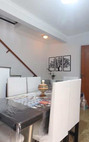 Casa à venda com 177m², 3 quartos e 2 vagasSala de Jantar