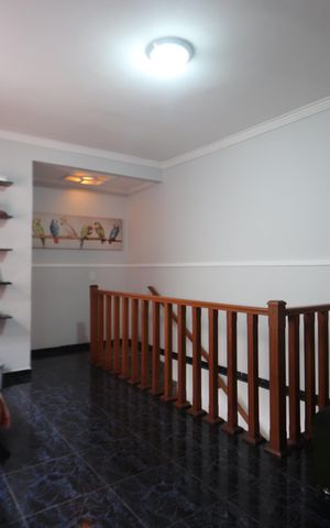 Casa à venda com 177m², 3 quartos e 2 vagasHall dos Quartos
