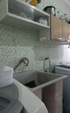 Casa à venda com 177m², 3 quartos e 2 vagasLavanderia