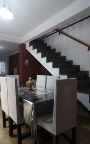 Casa à venda com 177m², 3 quartos e 2 vagasSala de Jantar