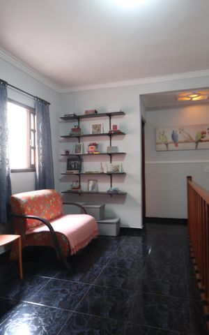 Casa à venda com 177m², 3 quartos e 2 vagasHall dos Quartos