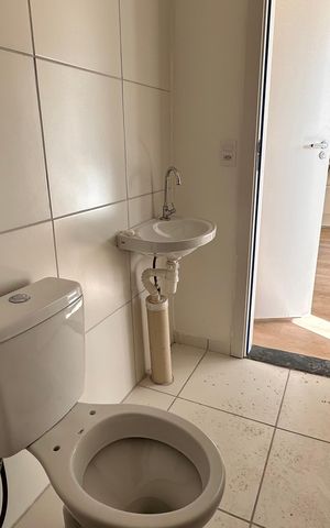 Studio à venda com 34m², 2 quartos e sem vaga Studio à venda com 34m², 2 quartos e sem vagaBanheiro social