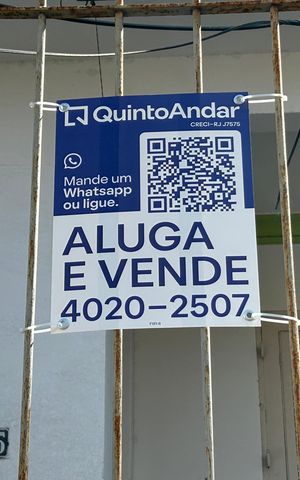 Apartamento à venda com 65m², 2 quartos e sem vagaFachada + placa