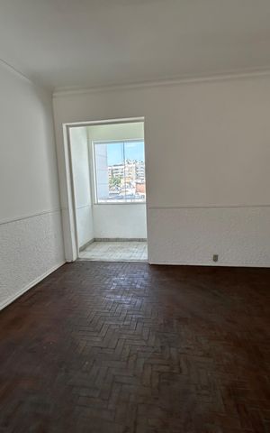 Apartamento à venda com 65m², 2 quartos e sem vagaSala