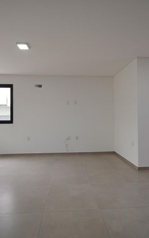 Casa para alugar com 120m², 2 quartos e 2 vagasSala