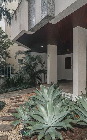 Apartamento à venda com 61m², 2 quartos e 1 vagaÁrea comum