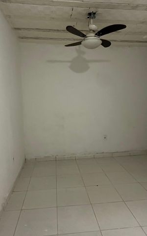 Casa para alugar com 45m², 1 quarto e sem vaga Casa para alugar com 45m², 1 quarto e sem vagaSala/quarto