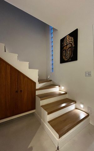 Casa de condomínio à venda com 60m², 2 quartos e 2 vagas Casa de condomínio à venda com 60m², 2 quartos e 2 vagasCorredor