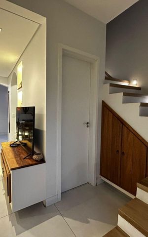 Casa de condomínio à venda com 60m², 2 quartos e 2 vagas Casa de condomínio à venda com 60m², 2 quartos e 2 vagasSala