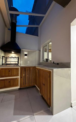 Casa de condomínio à venda com 60m², 2 quartos e 2 vagas Casa de condomínio à venda com 60m², 2 quartos e 2 vagasChurrasqueira