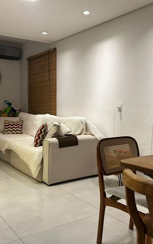 Casa de condomínio à venda com 60m², 2 quartos e 2 vagas Casa de condomínio à venda com 60m², 2 quartos e 2 vagasQuarto