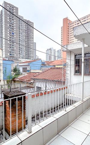 Casa à venda com 200m², 3 quartos e 2 vagasÁrea externa