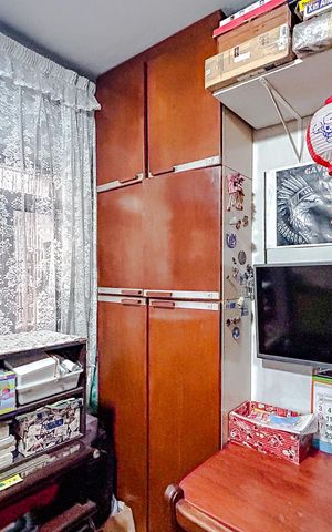 Casa à venda com 200m², 3 quartos e 2 vagasQuarto de Serviço
