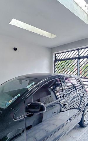 Casa à venda com 200m², 3 quartos e 2 vagasGaragem
