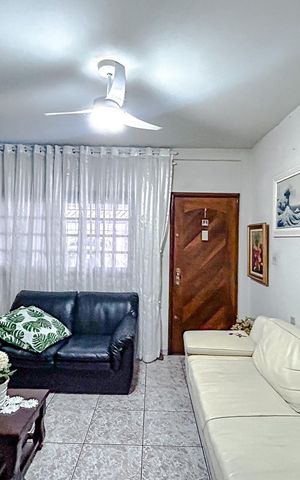 Casa à venda com 200m², 3 quartos e 2 vagasSala