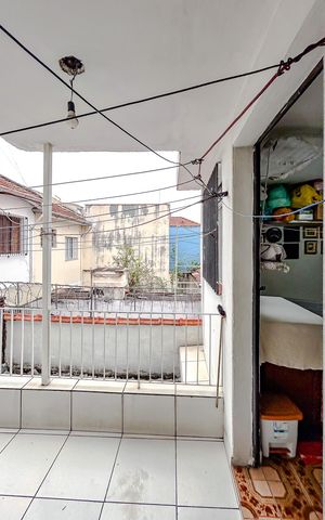Casa à venda com 200m², 3 quartos e 2 vagasÁrea de Serviço